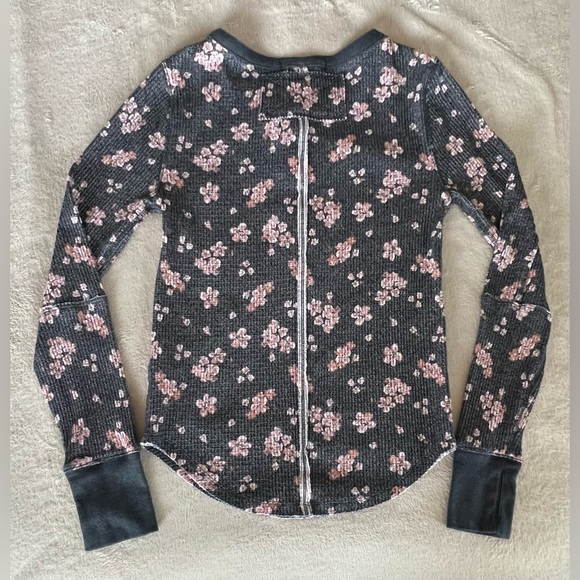 NWOT We The Free Black and Pink Floral Long Sleeve Top - Picture 6 of 8
